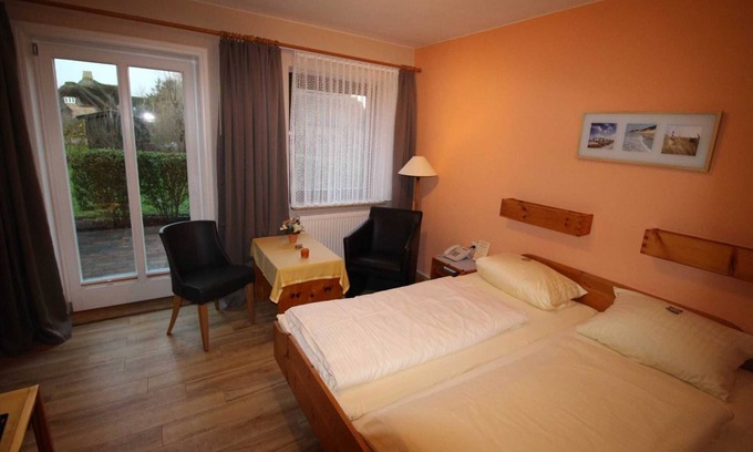 Utersum House | Zim. 6 - Hotel Garni Zur Post