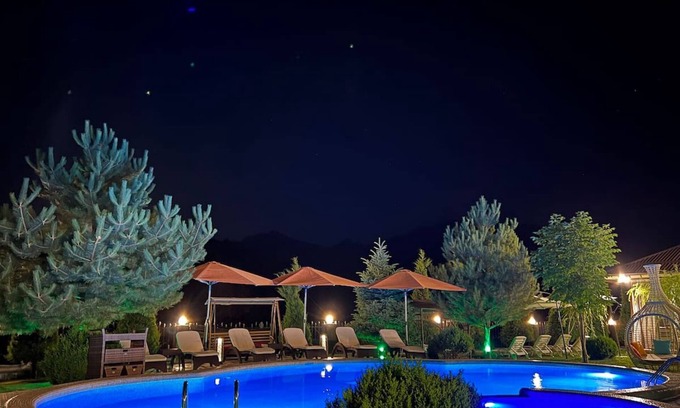 Yusufhona House | ZimaLeto