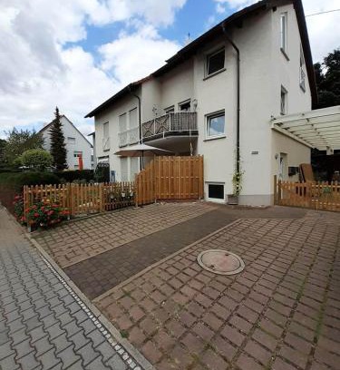 Nordenstadt Apartment | Zimmer Frei 3