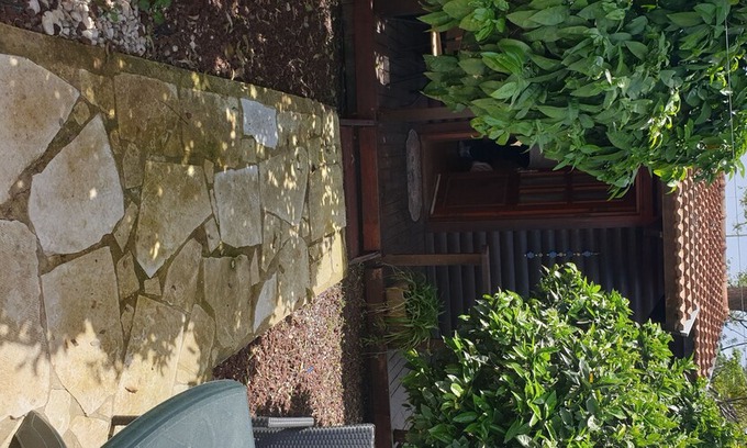 Karmiel Ski Chalet | Zimmer in the Garden