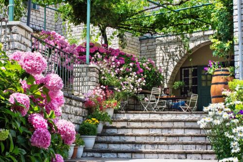 Aristi Hotel | Zissis Hotel