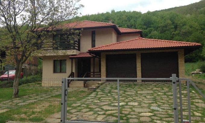 Etropole House | Zlatina Guest House