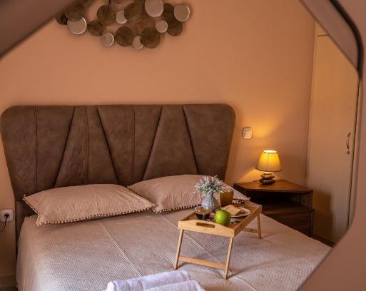 Corfu Town Apartment | Zoes Luxury Apartment Corfu