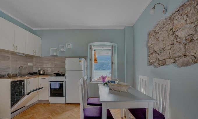 Topla Apartment | Zoky Vacation Home