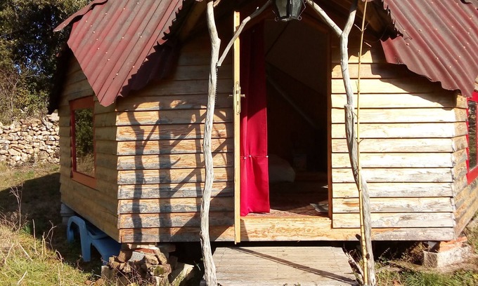 Banne Cabin | Zome space of energy and vibratory. Forest edge in hamlet in the middle of nature