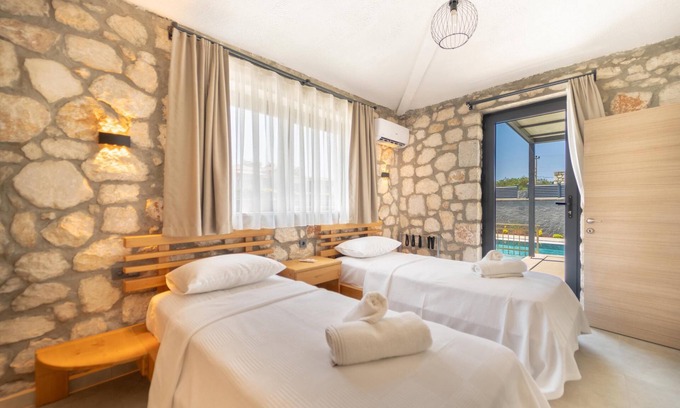 Fethiye City Center Villa | Zora Beyaz Taş Villaları