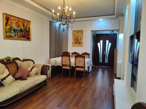 Yasamal Apartment | Zulik's Apartment