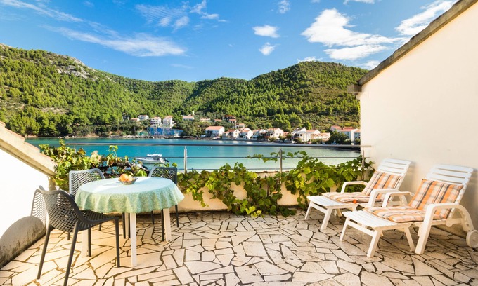 Zuljana Apartment | Zuljana - apartment with large terrace, sea view