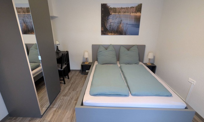 Lauta Apartment | Zum alten Konsum - Holiday home Sydom with two apartments