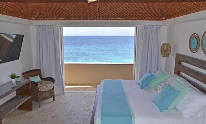 La Gloria Apartment | Zuperb 3 Bedroom Ocean View Apart Isla Mujeres