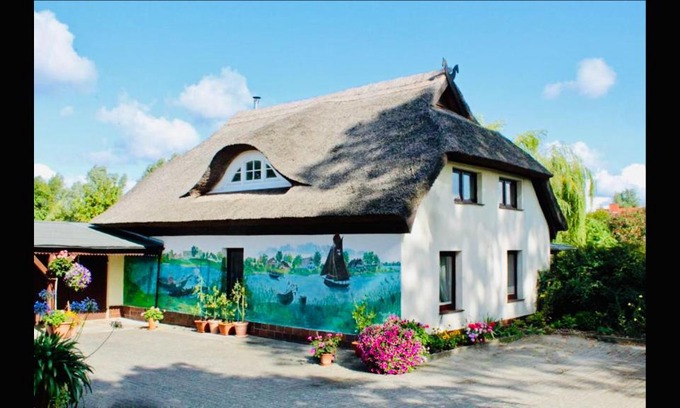 Neuendorf Heide Apartment | Zur Alten Boddenfischerei Ferienwohnung HeideZauber