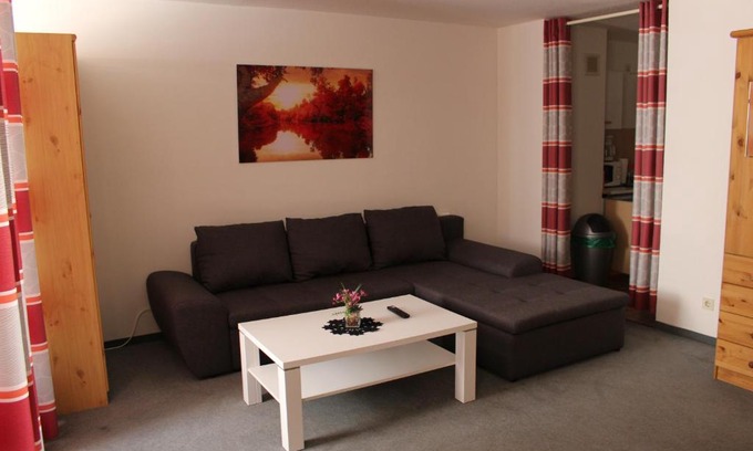 Burghausen Apartment | ZV-Scholtz Burghausen Stadtplatz 95