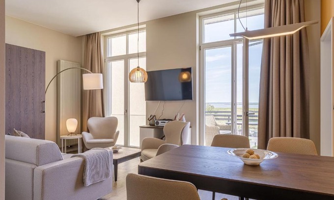 Ostseebad Wustrow Apartment | Zwei Wasser - Alte Seefahrtschule