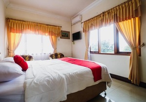 RedDoorz @ Cibogo Puncak Bogor