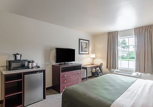 Cobblestone Inn & Suites - Barron
