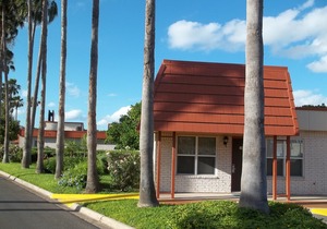 Victoria Palms Inn & Suites