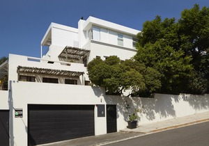 Bayflowers Guest House