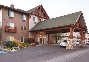 Best Western Plus Riverfront Hotel and Suites