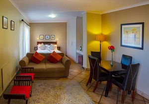 Lalapanzi Guest Lodge