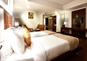 Hotel Golden Plaza