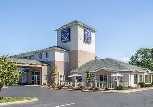 Sleep Inn & Suites Port Clinton