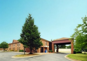Econo Lodge Andrews AFB