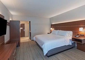 Holiday Inn Express & Suites Parsons, an Ihg Hotel