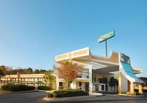 Quality Inn Selma