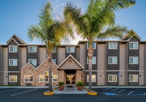 Microtel Inn & Suites by Wyndham Tracy
