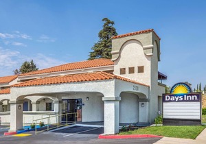 Days Inn by Wyndham Banning Casino/Outlet Mall