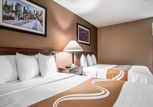 Quality Inn Elgin I-90