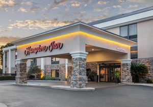 Hampton Inn Adel