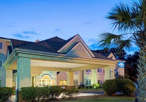 Microtel Inn & Suites by Wyndham Walterboro