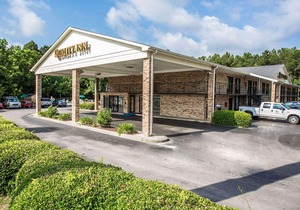 Quality Inn Manning I-95