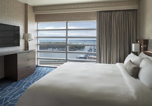 Buffalo Marriott at Lecom Harborcenter