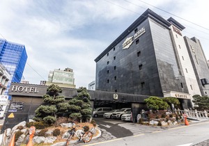 Orsay Business Hotel Suwon