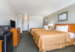 Days Inn by Wyndham Columbus East Airport