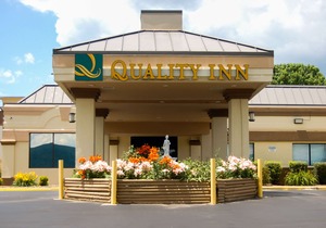 Quality Inn Mill Hall - Lamar