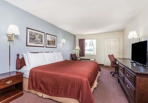 Days Inn by Wyndham Royston