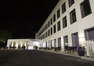 A Hotels