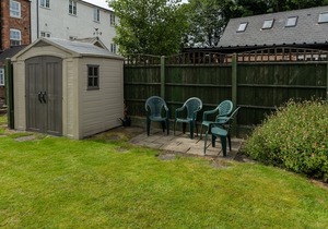 The Lawns Guest House