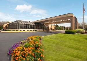 Days Hotel by Wyndham Allentown Airport / Lehigh Valley