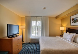 Fairfield Inn & Suites by Marriott Milwaukee Airport
