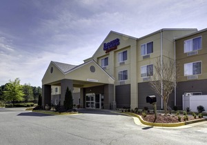 Fairfield Inn and Suites by Marriott Atlanta Suwanee