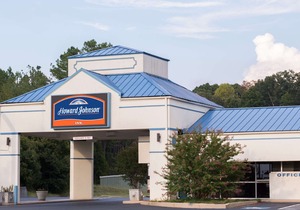 Howard Johnson by Wyndham Commerce GA