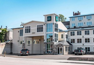Quality Inn & Suites Houghton