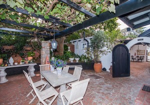 Forest Hall Guest House