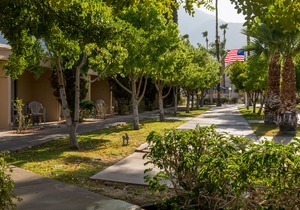 Days Inn by Wyndham Palm Springs