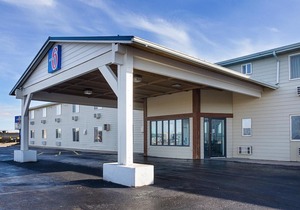 OYO Hotel Shelby MT Hwy 2 & I-15