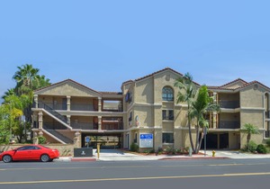 Americas Best Value Laguna Inn and Suites